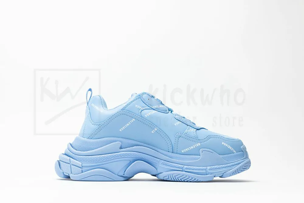 balenciaga wmns triple s sneaker 