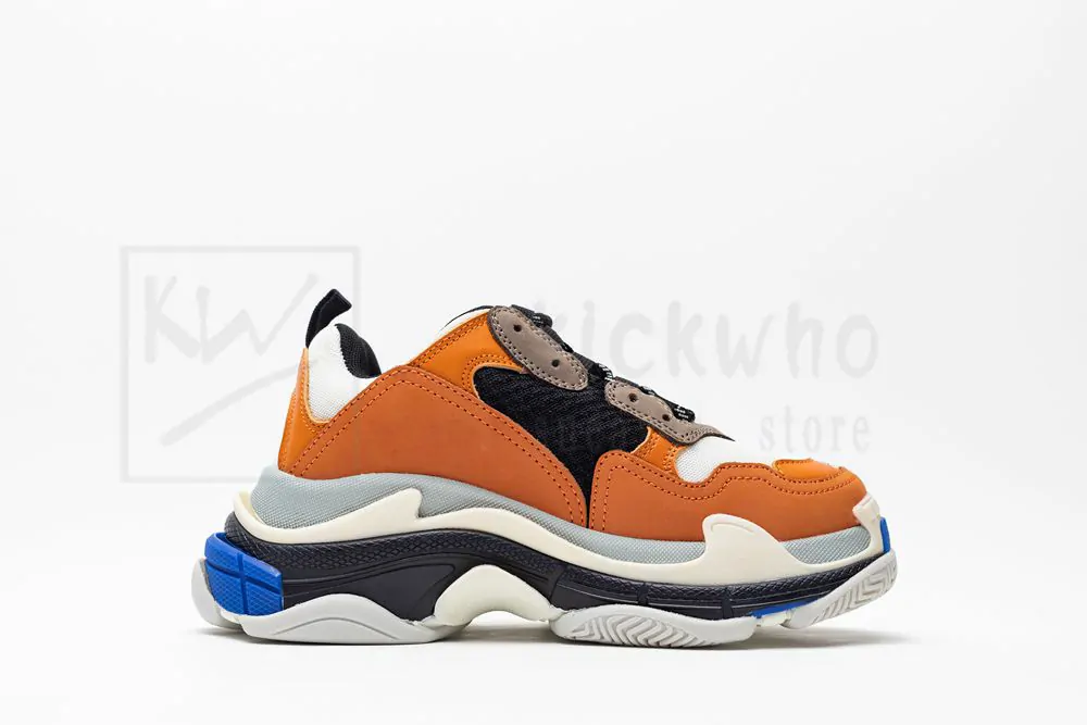 balenciaga wmns triple s trainer 