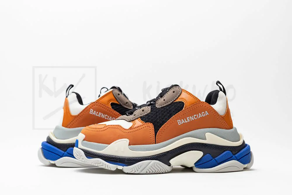 balenciaga wmns triple s trainer 