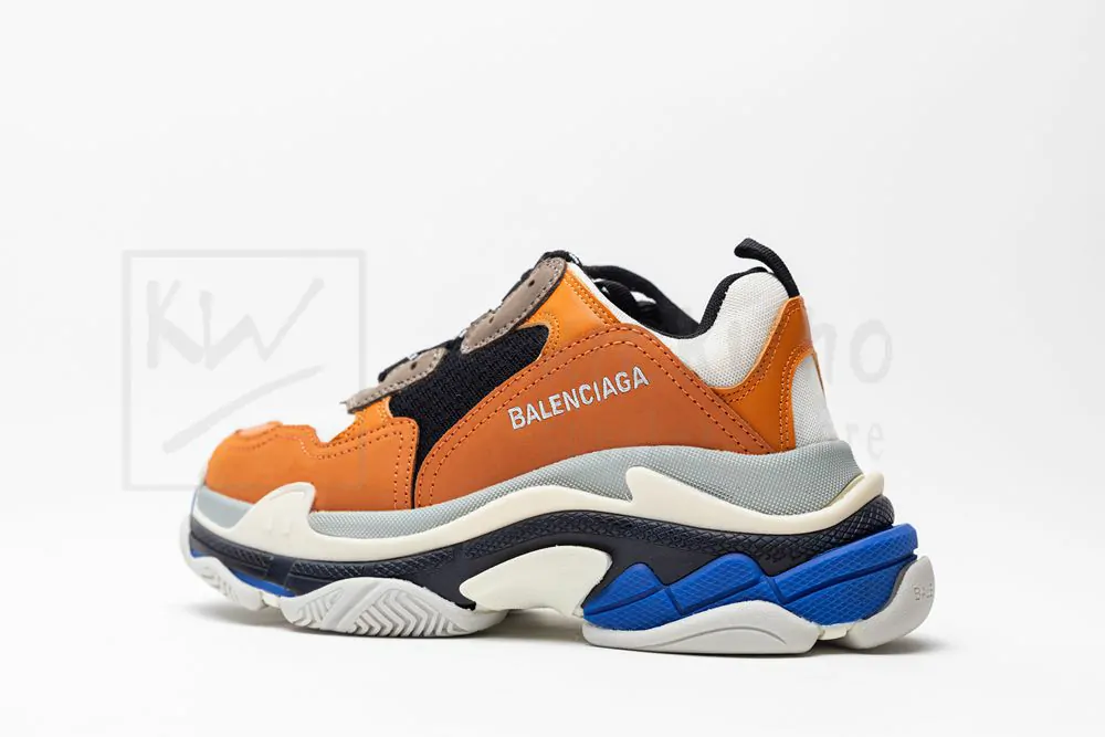 balenciaga wmns triple s trainer 