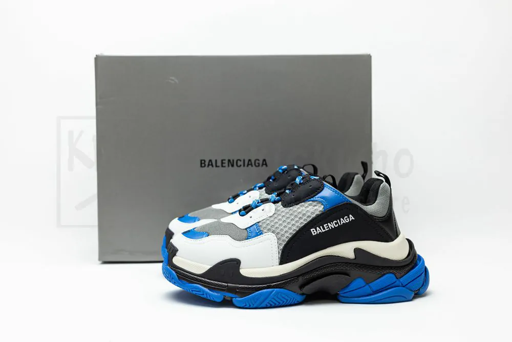 balenciaga triple s sneaker 