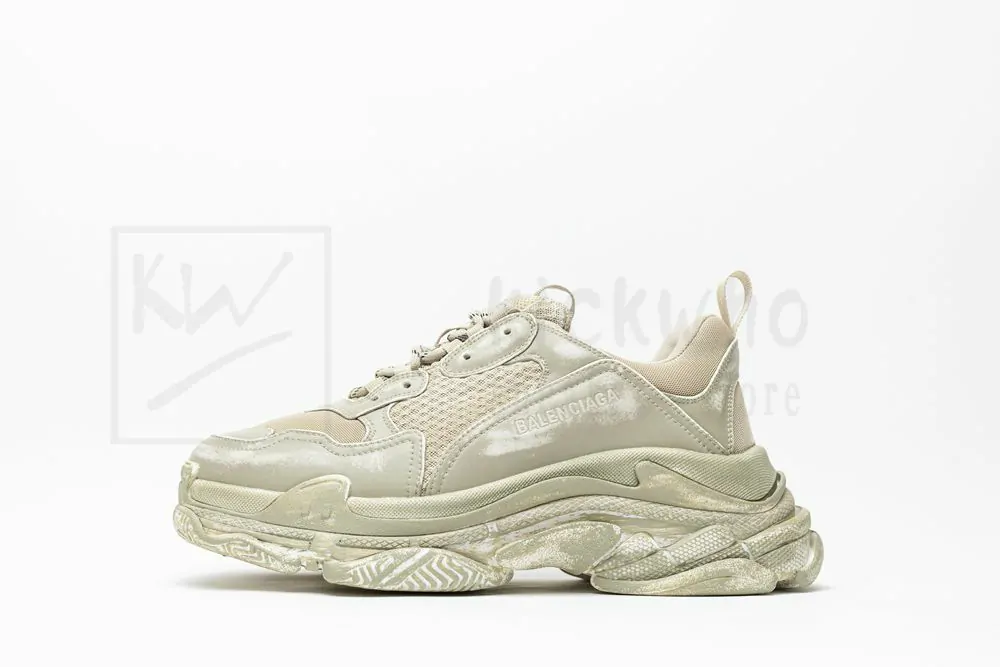 balenciaga triple s sneaker 