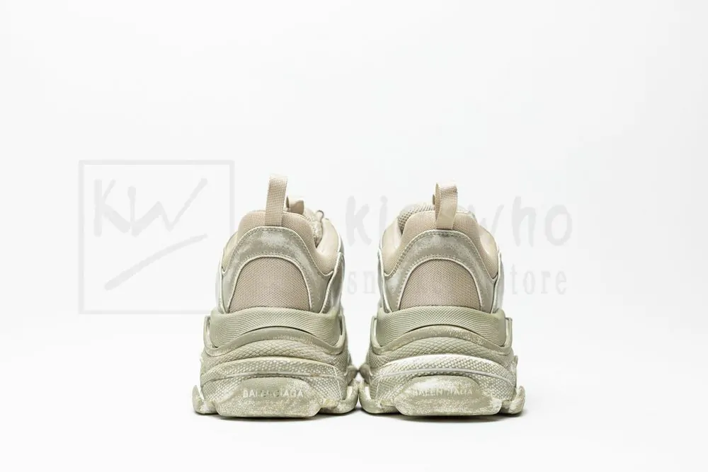 balenciaga triple s sneaker 