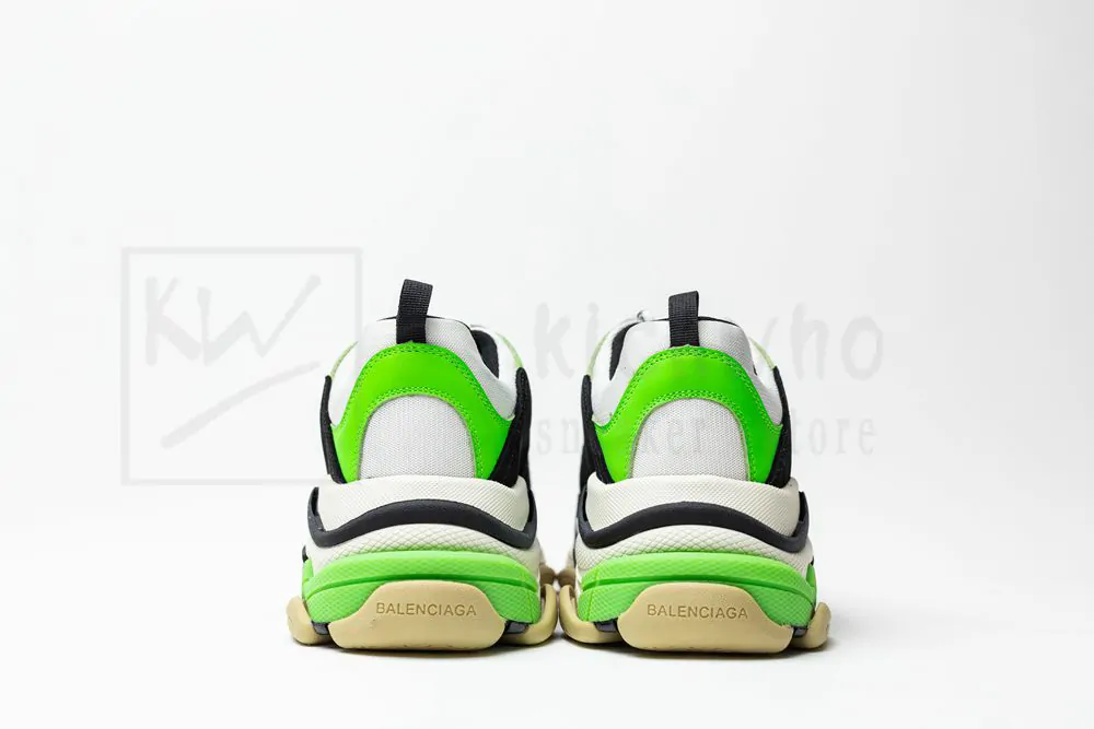 mr. porter x balenciaga wmns triple s trainer 