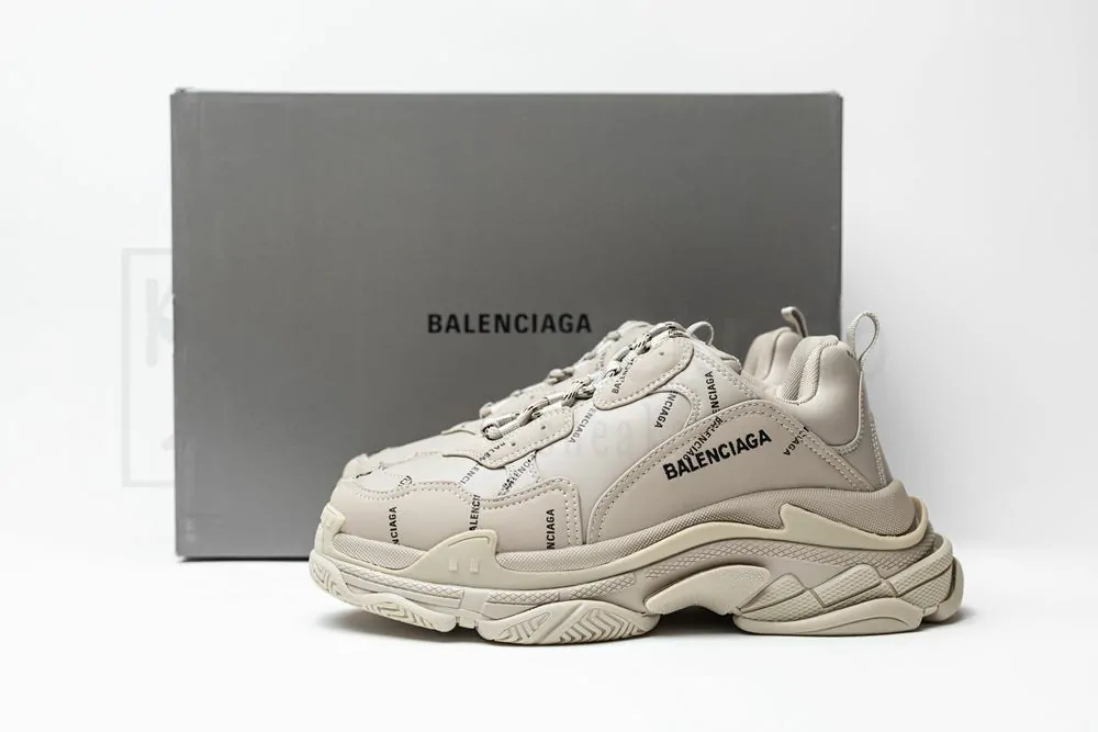 balenciaga wmns triple s sneaker 