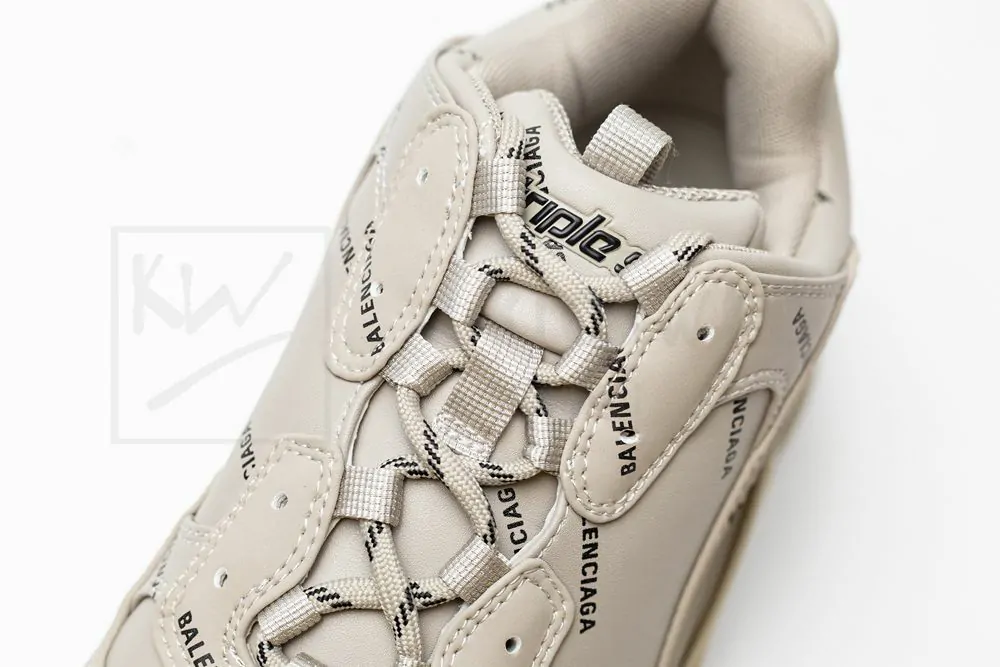 balenciaga wmns triple s sneaker 