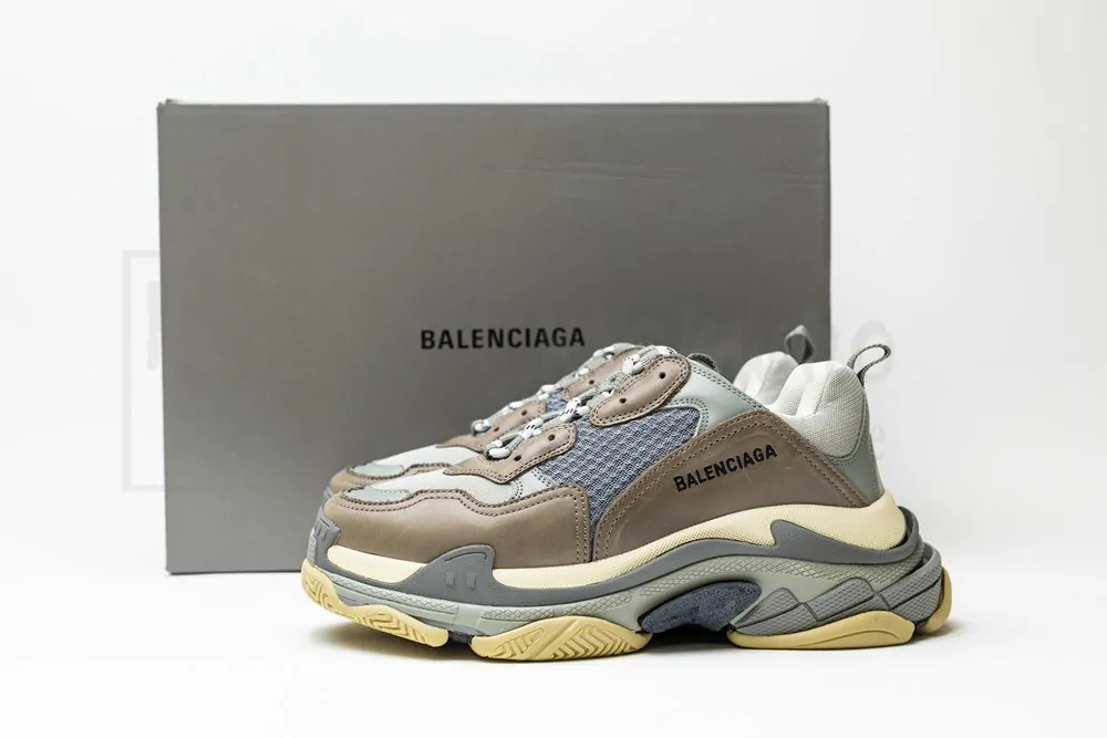 balenciaga triple s sneaker 