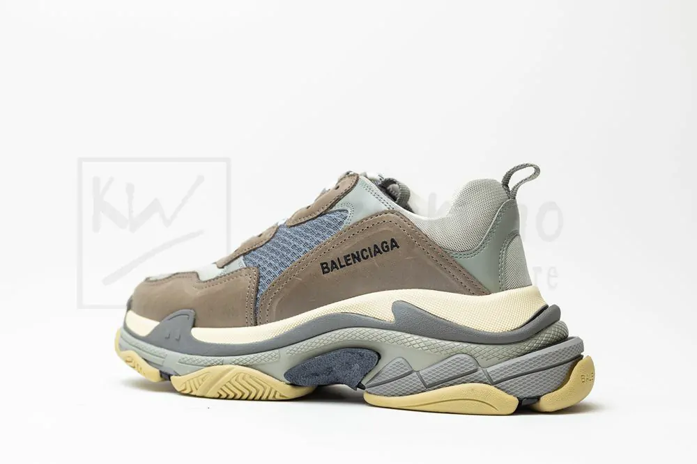 balenciaga triple s sneaker 