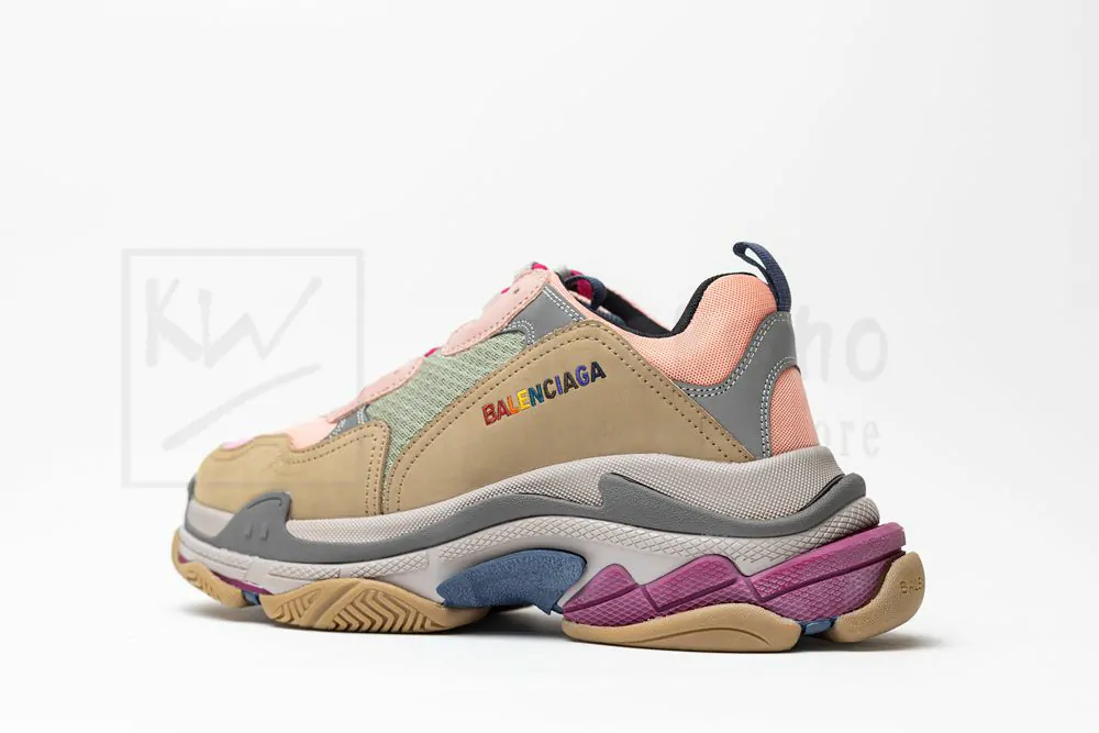 balenciaga wmns triple s 