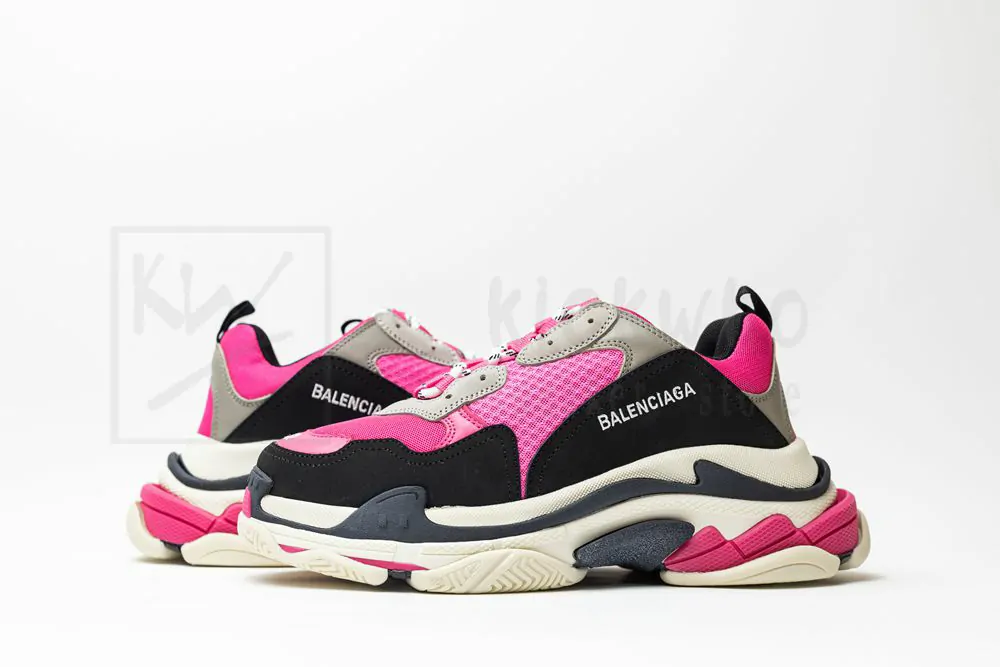 balenciaga wmns triple s 