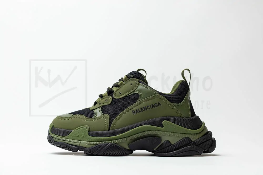 balenciaga triple s sneaker 