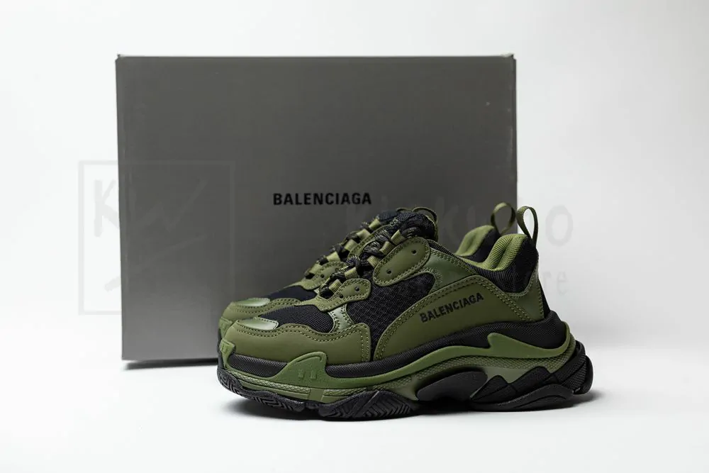 balenciaga triple s sneaker 