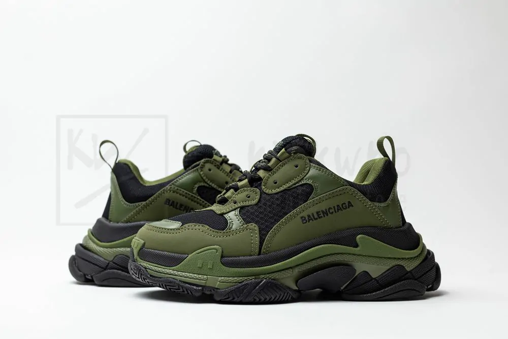 balenciaga triple s sneaker 