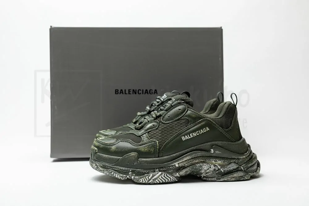 balenciaga triple s sneaker 