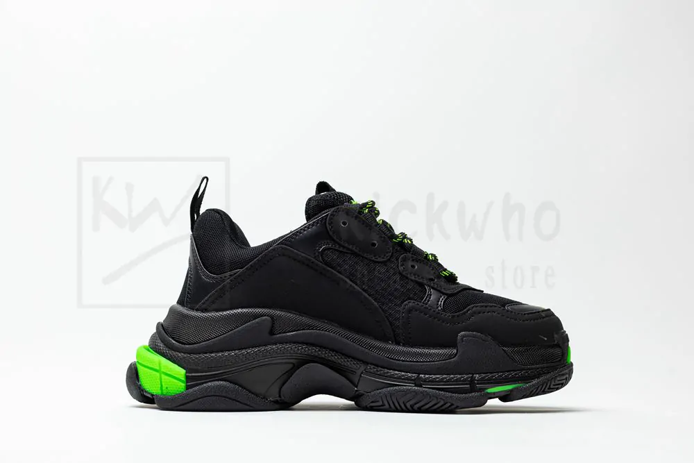 balenciaga triple s sneaker 