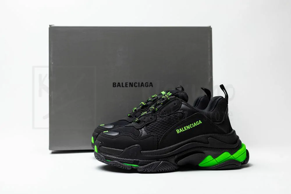 balenciaga triple s sneaker 