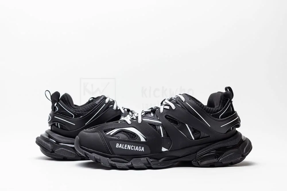 balenciaga track sneaker 