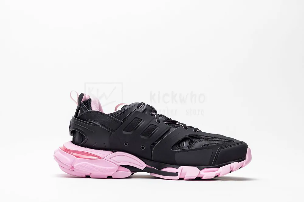 balenciaga wmns track sneaker 