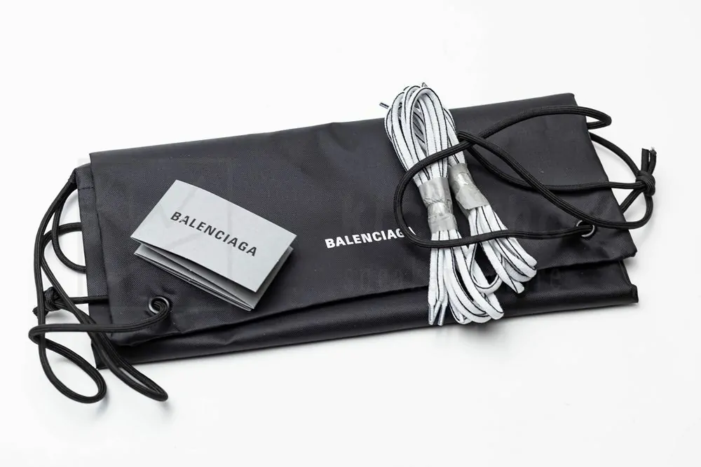 balenciaga track sneaker 