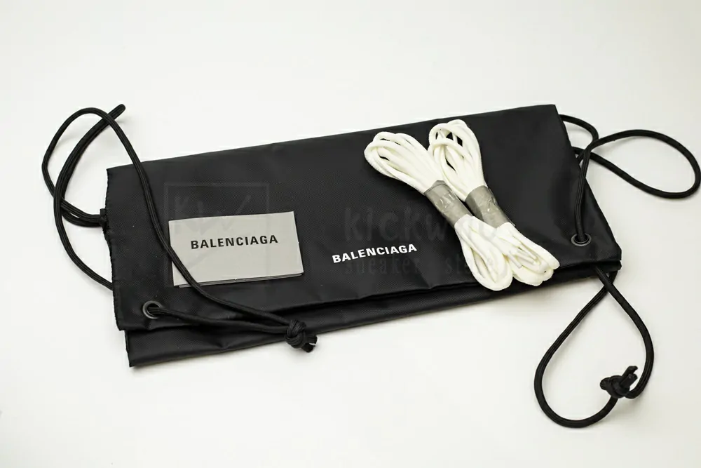 balenciaga wmns track mule 