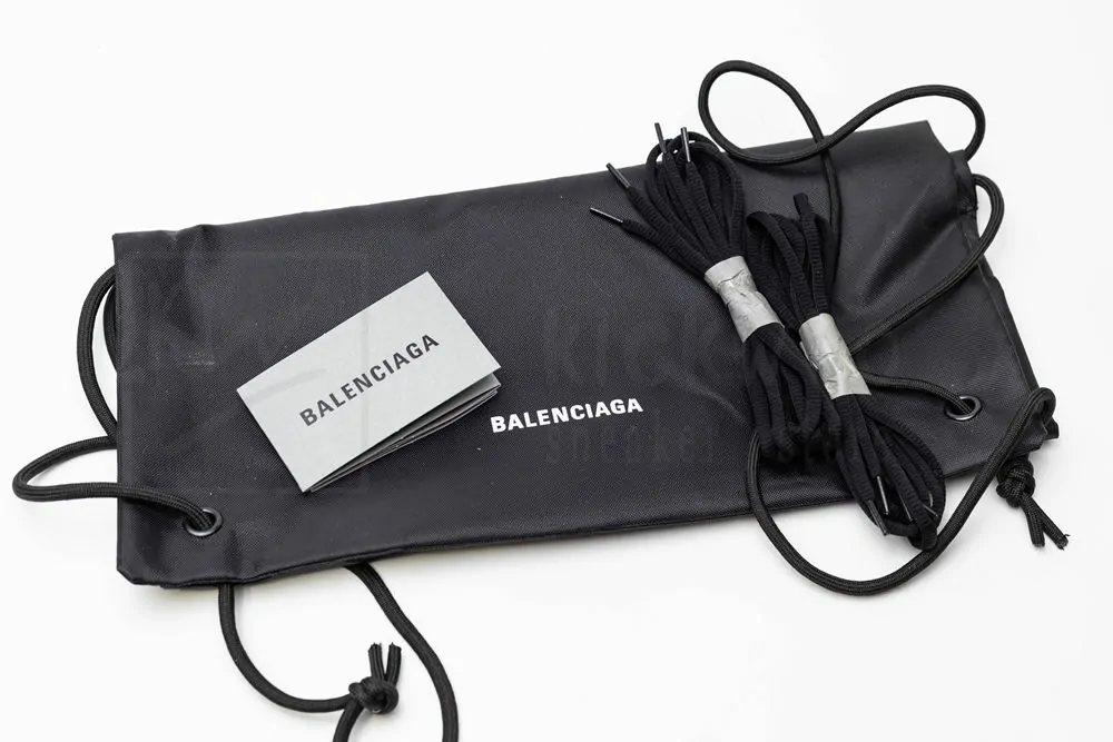 balenciaga track sneaker 