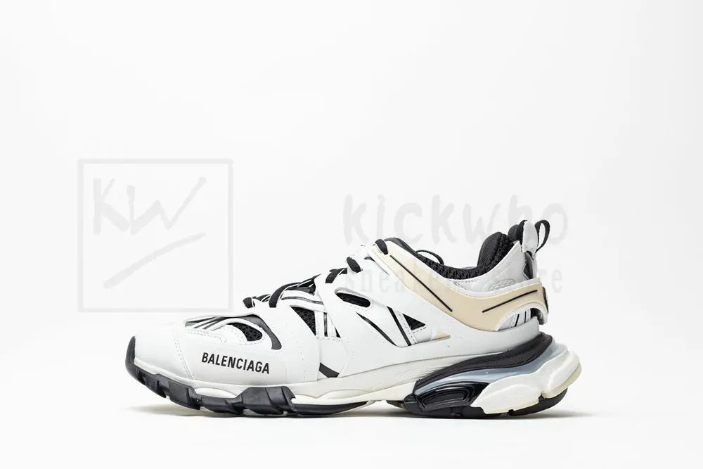 balenciaga wmns track sneaker 