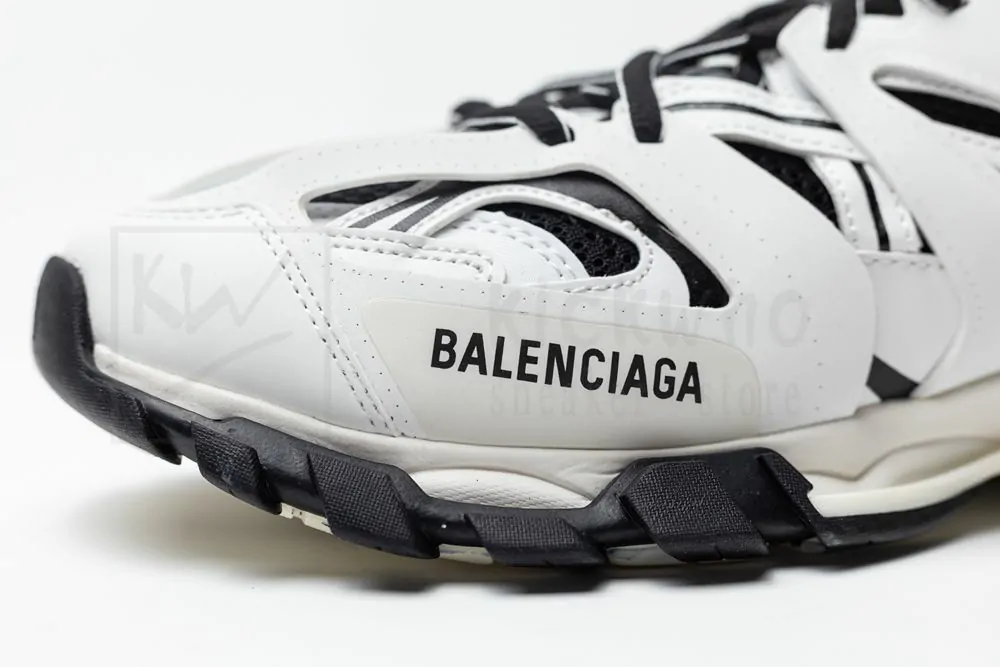 balenciaga wmns track sneaker 