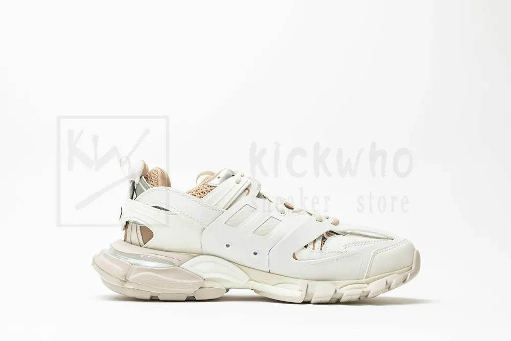 balenciaga track sneaker 