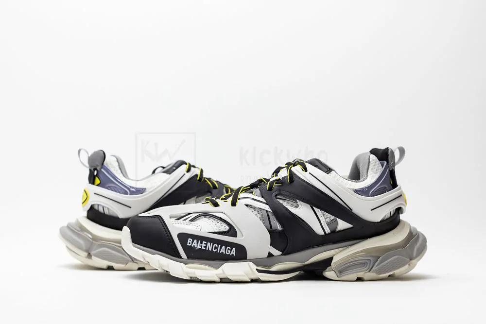 balenciaga track trainer 