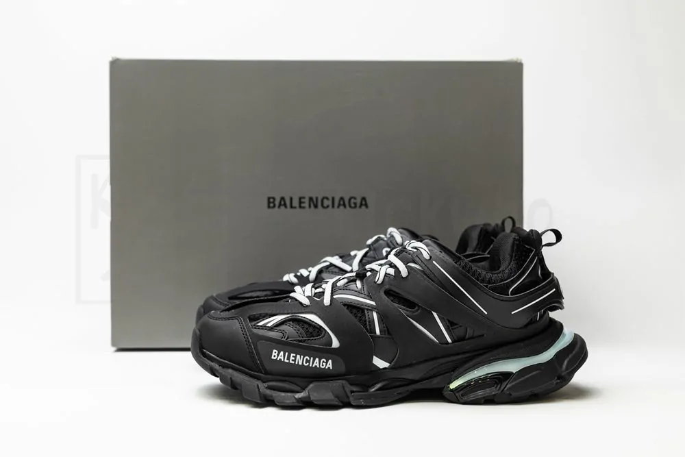 balenciaga track sneaker 