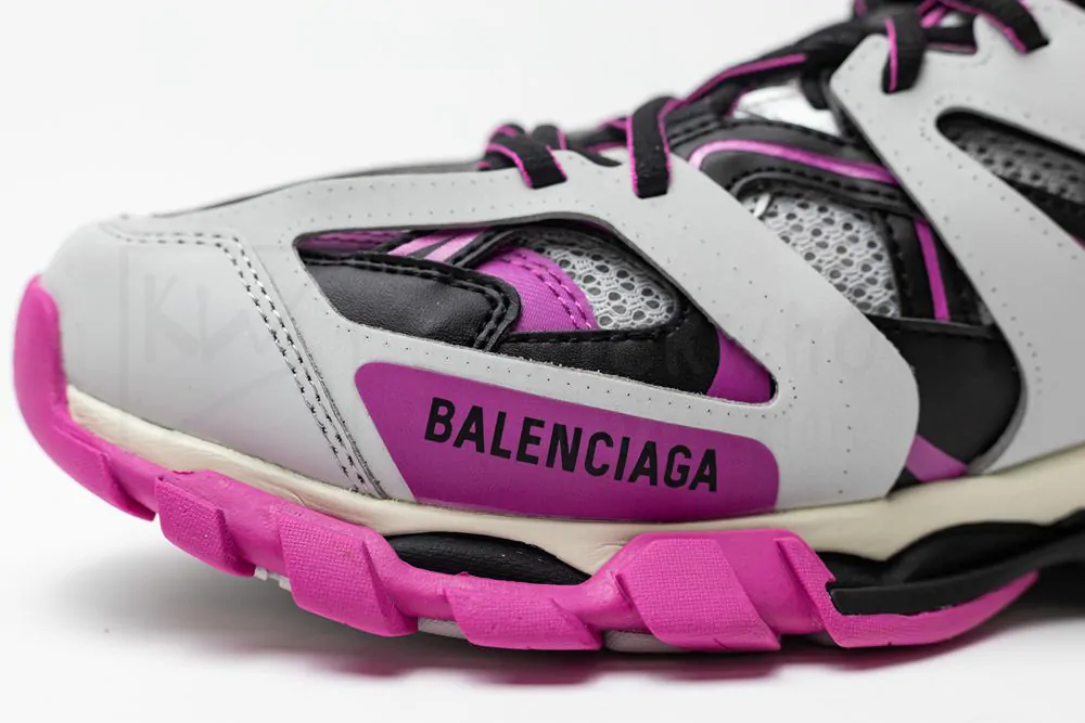 balenciaga track sneaker 