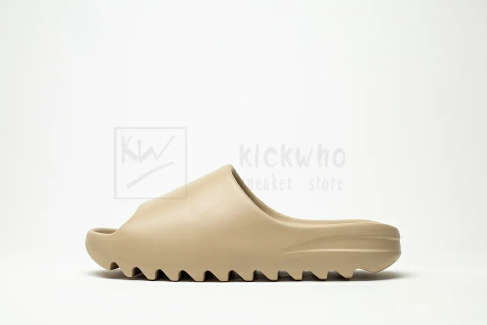 yeezy slides 