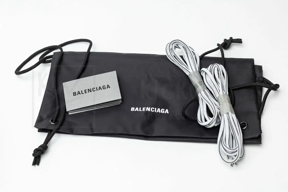 balenciaga wmns track hike 