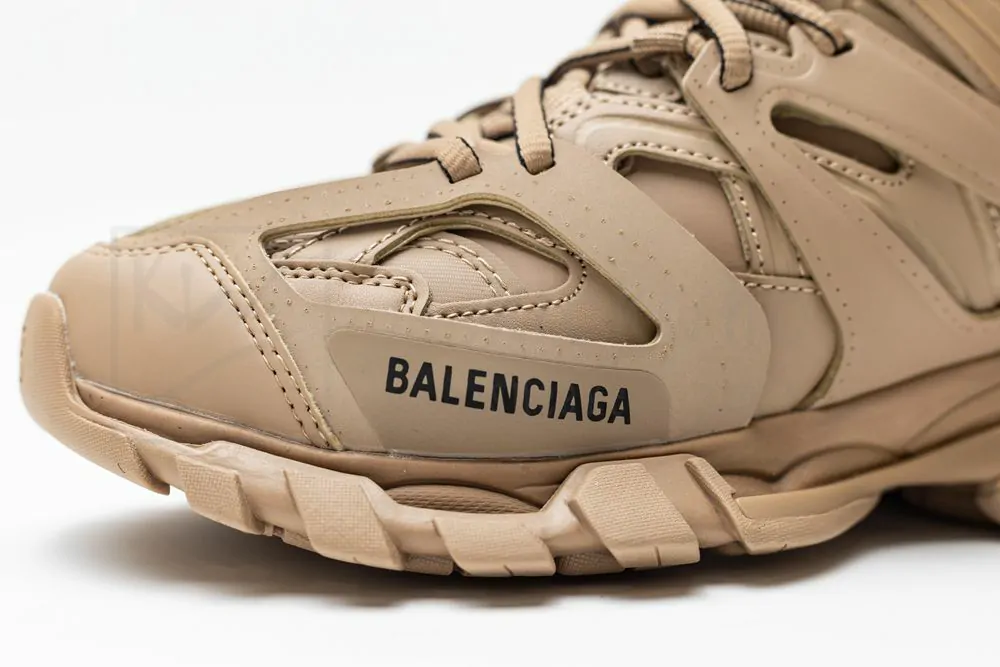 balenciaga track hike 