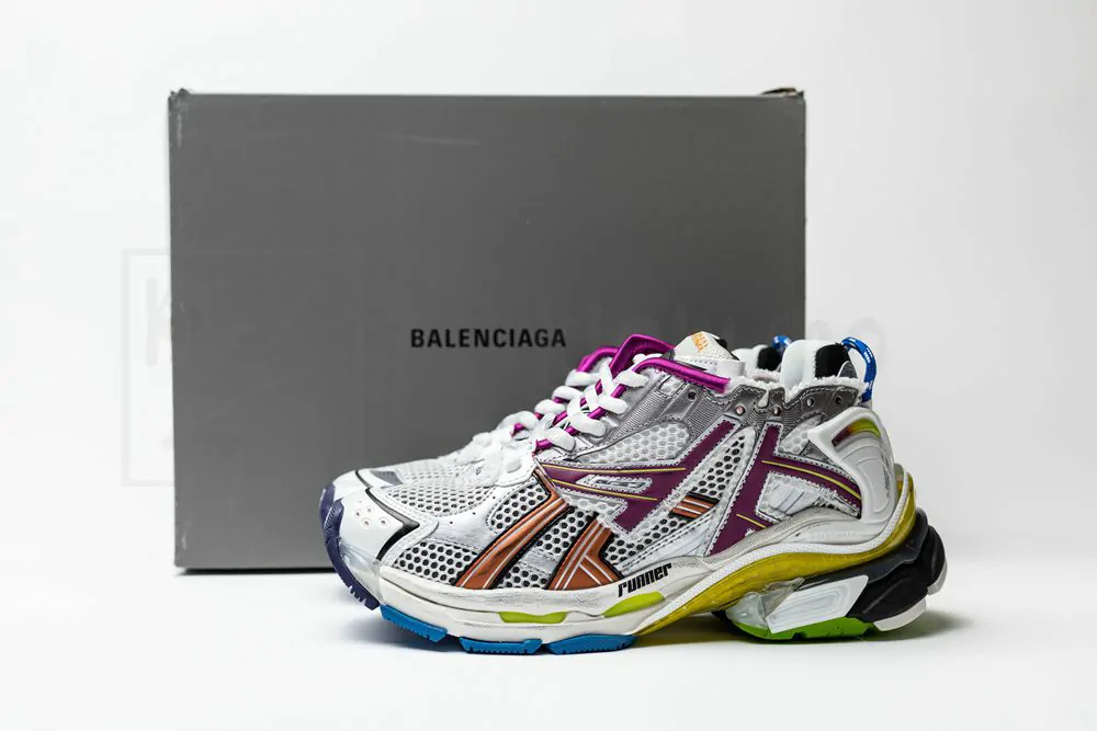 balenciaga runner multicolor