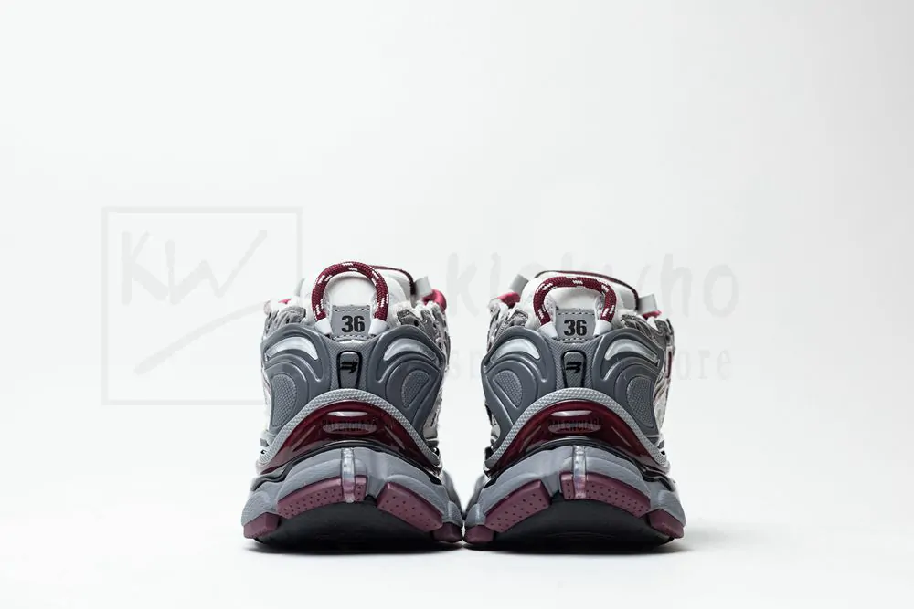 balenciaga runner burgundy