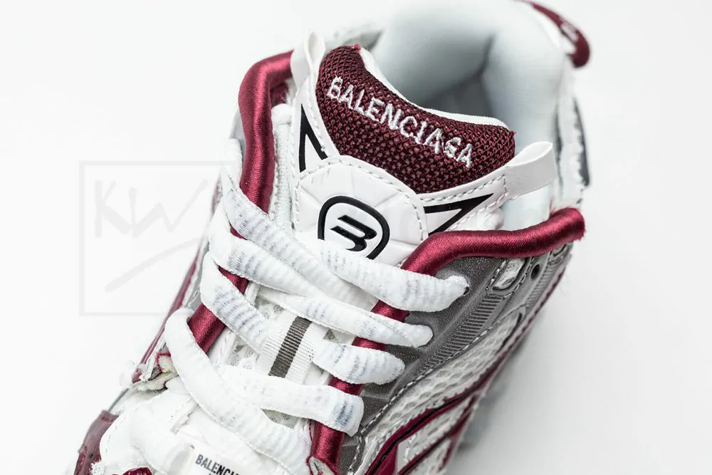 balenciaga runner burgundy