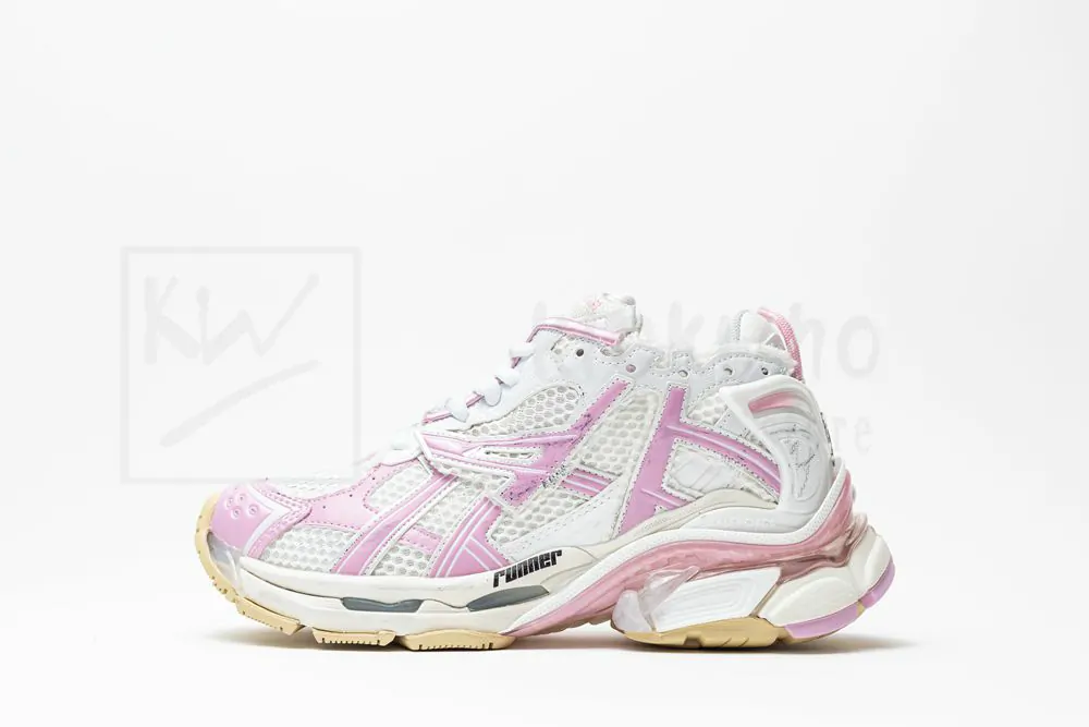 balenciaga runner pink white