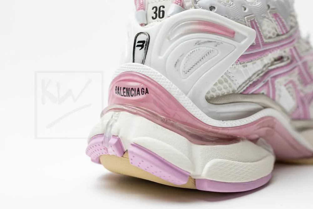 balenciaga runner pink white