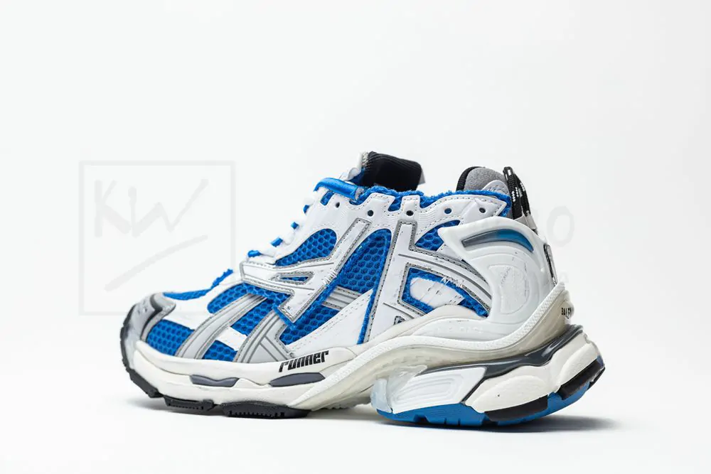 balenciaga runner blue white