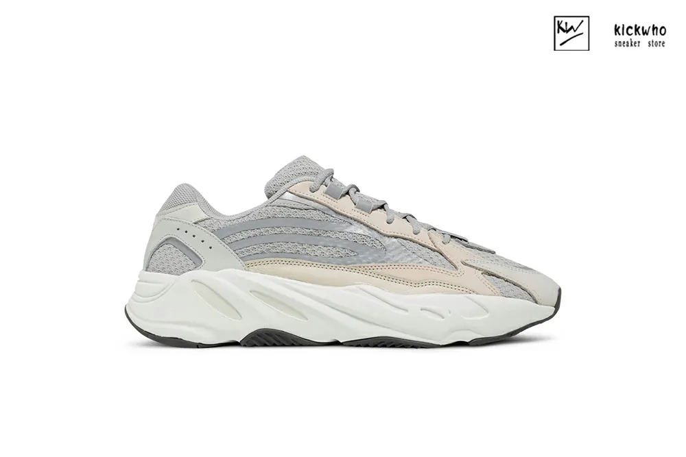 yeezy boost 700 v2 ''cream''gy7924