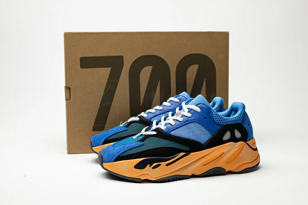 yeezy boost 700 