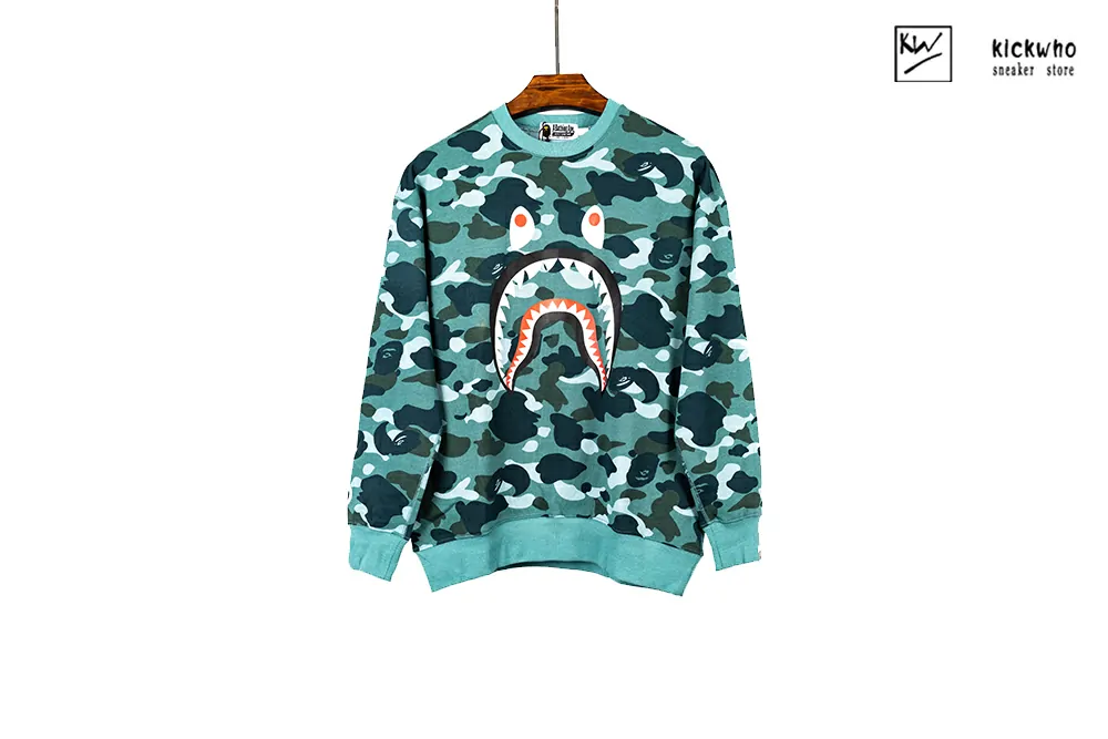 abc camo shark crewneck green