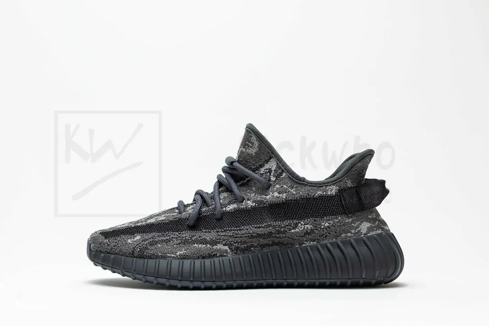 yeezy 350 v2 dark salt id4811