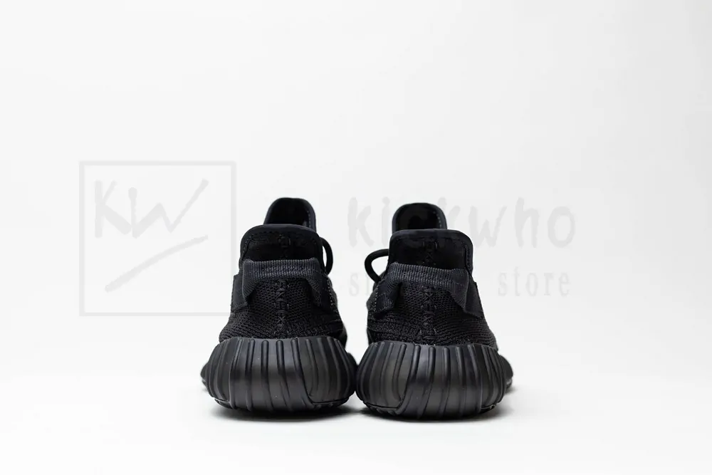 ad*s yeezy boost 350 v2 onyx godkiller