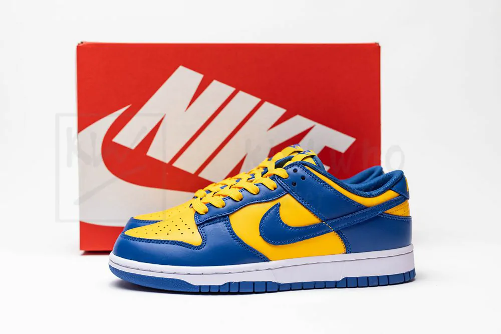 nike dunk low ucla