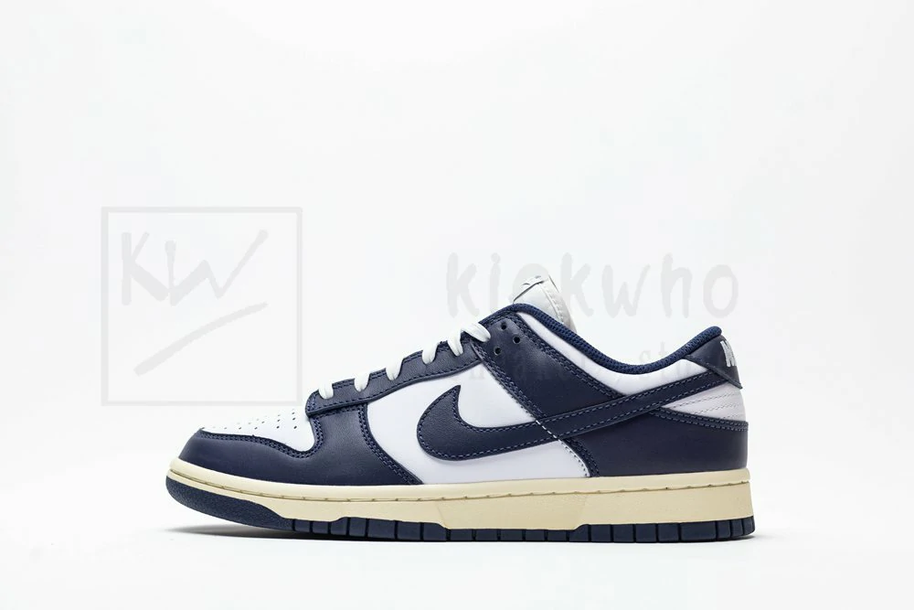 godkiller wmns dunk low 