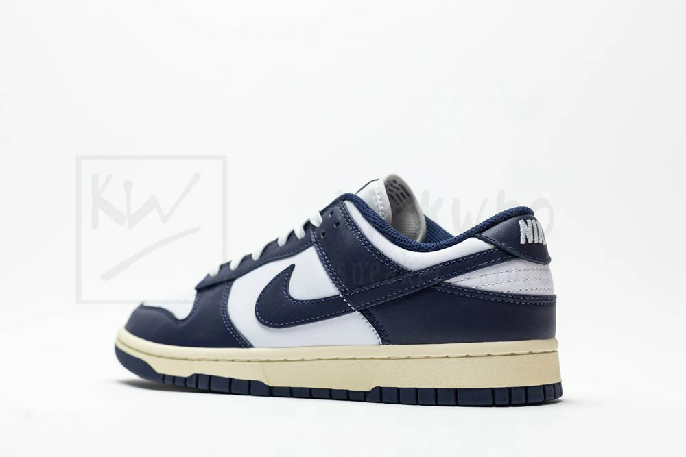 godkiller wmns dunk low 