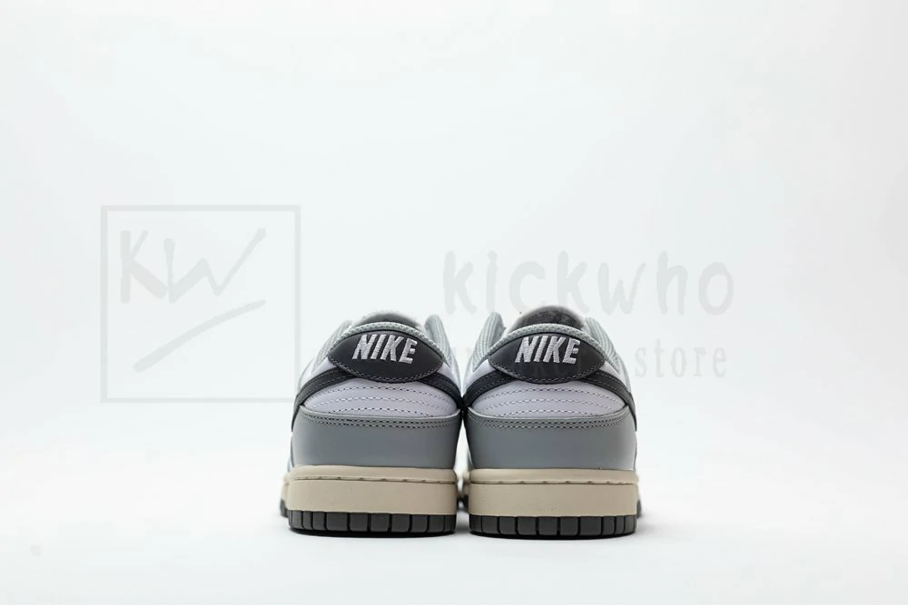 godkiller wmns dunk low 