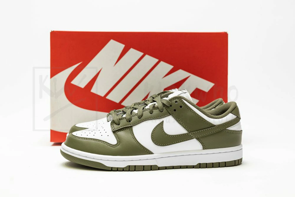 godkiller wmns dunk low 